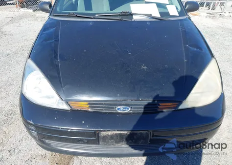 2000 Ford Focus Se from USA, damaged, VIN 1FAFP34P7YW194586